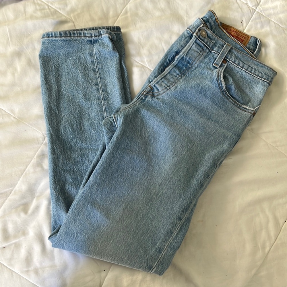 Womens Levi 501 jeans!! Only worn once or twice, great condition.